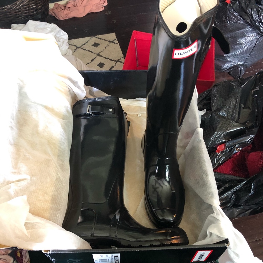 Hunter Tall Gloss Black. Boots.